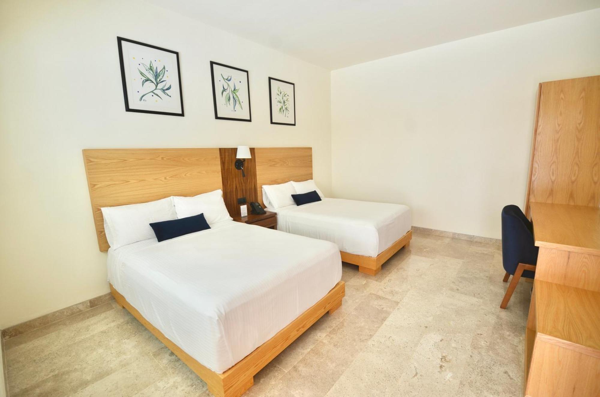 Hotel Plaza Rioverde Rio Verde Bagian luar foto